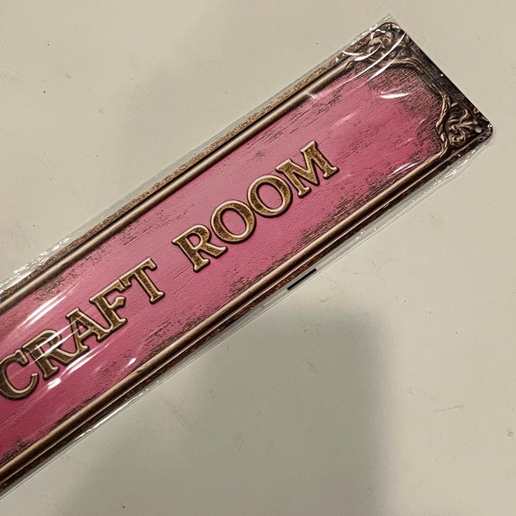 Pink Craft Room Metal Sign - Picture 4 of 5